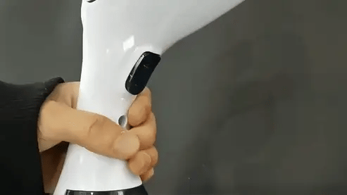 "Difei Handheld Fabric Steamer – Smooth Clothes Anytime, Anywhere"