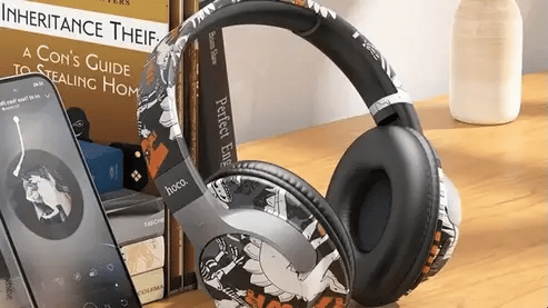 "Hoco Bluetooth Headphones (ESD18) – Premium Audio with Noise Isolation"